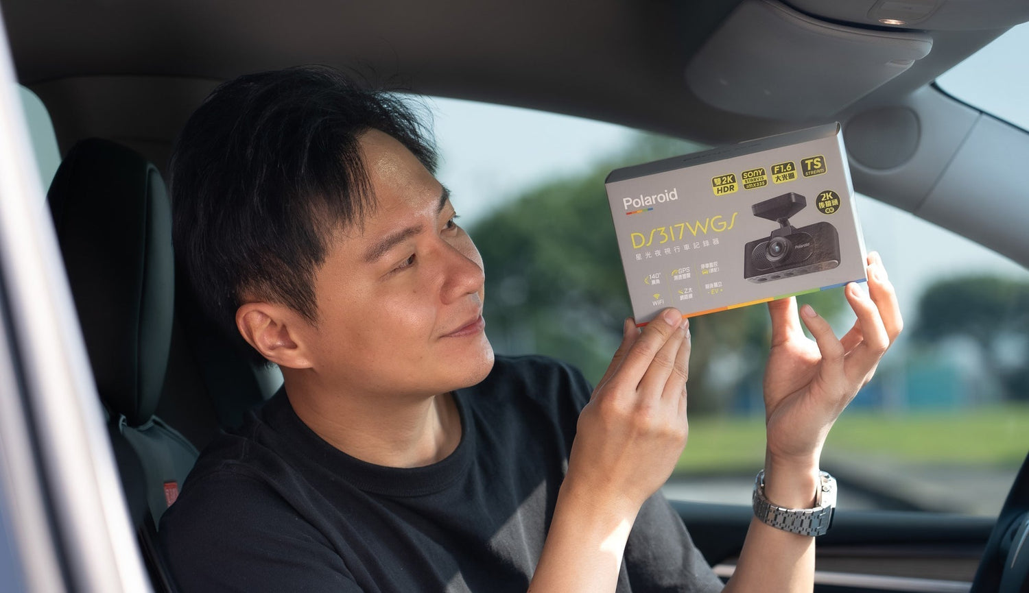 行車記錄器開箱實測 Polaroid DS317WGS｜廖怡塵